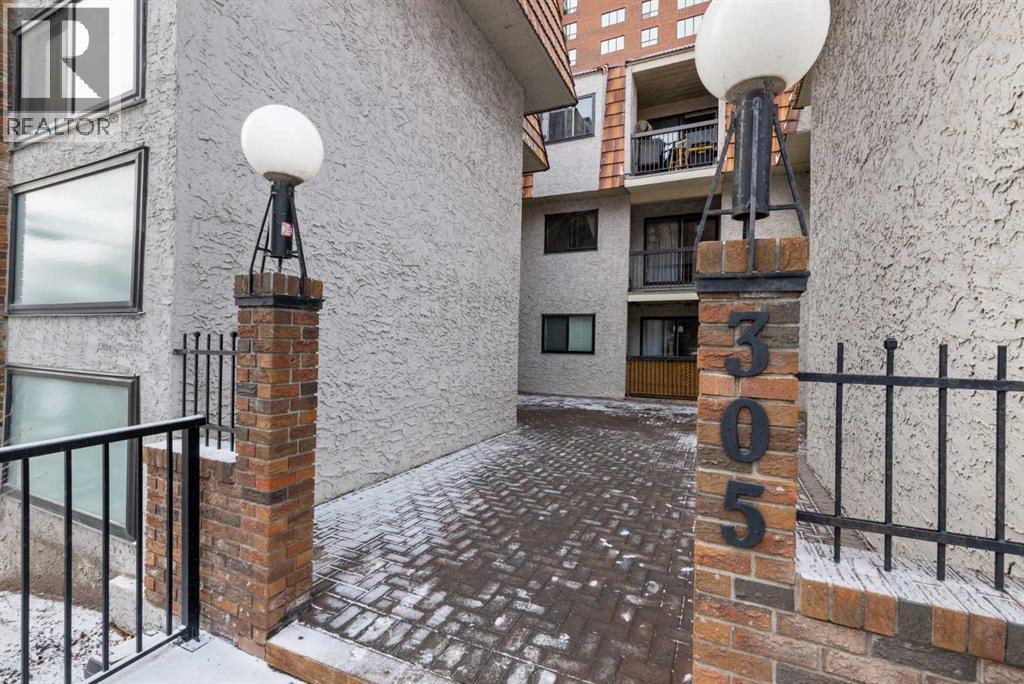 301, 305 25 Avenue Sw, Calgary, AB - Outdoor With Balcony