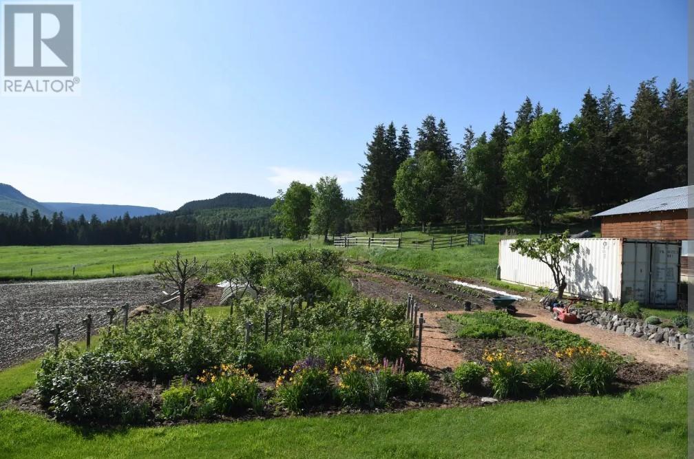 10281 Lee Road, Williams Lake, BC - Outdoor