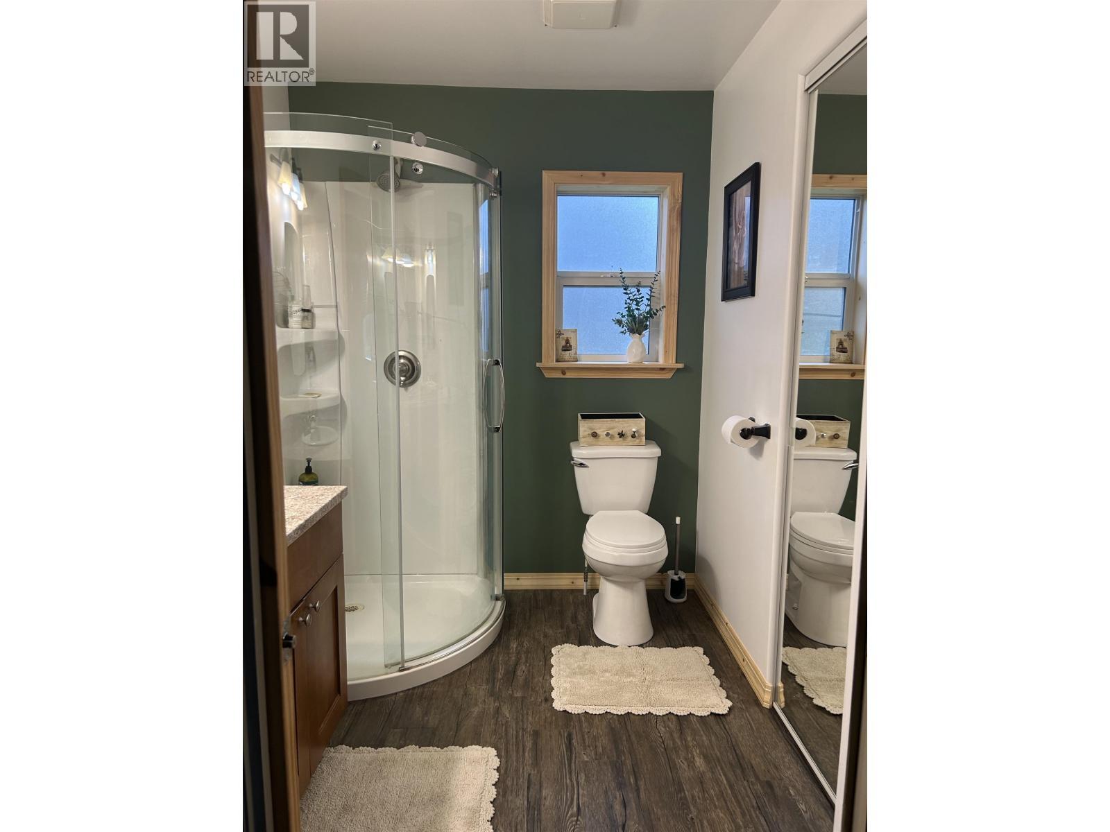 3777 Kispiox Valley Road, Hazelton, BC - Indoor Photo Showing Bathroom