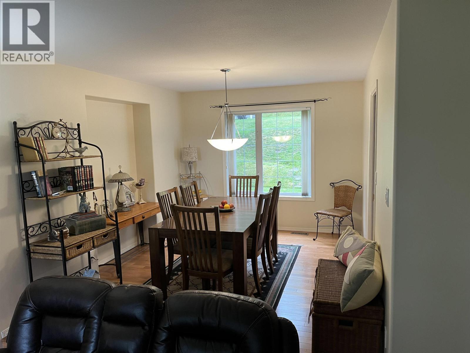 1921 Fairway Road, Quesnel, BC - Indoor Photo Showing Dining Room