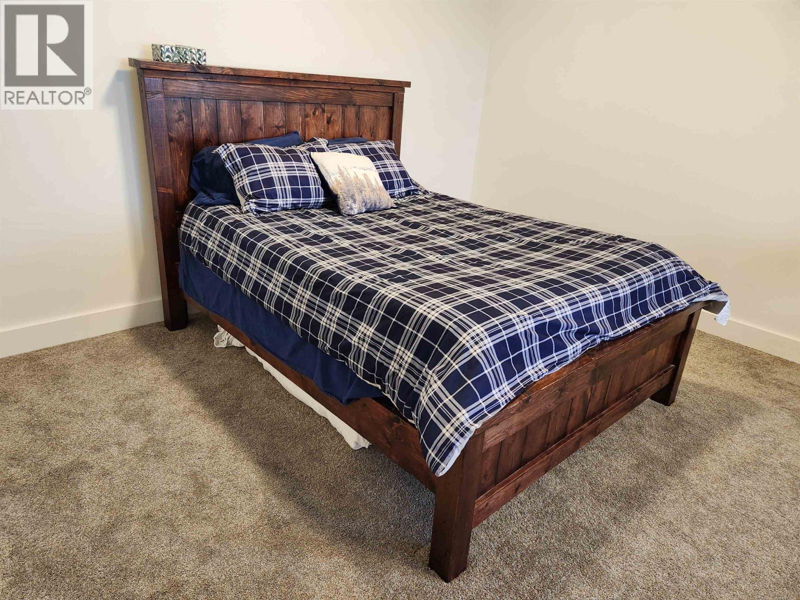 3480 S Chilco Road, Vanderhoof, BC - Indoor Photo Showing Bedroom