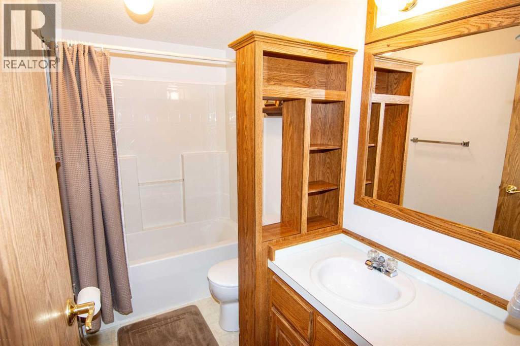 5 Doubletree Way, Strathmore, AB