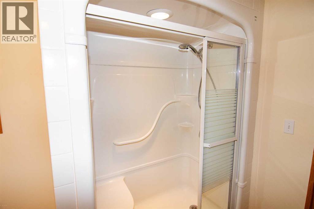 5 Doubletree Way, Strathmore, AB