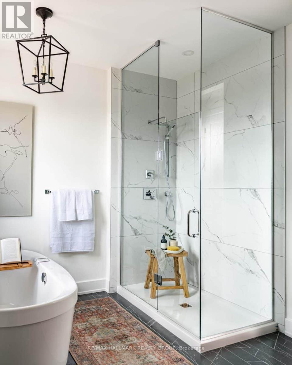 Images are to showcase builder finishes only. - 611 Persimmon Way, Ottawa, ON - Indoor Photo Showing Bathroom