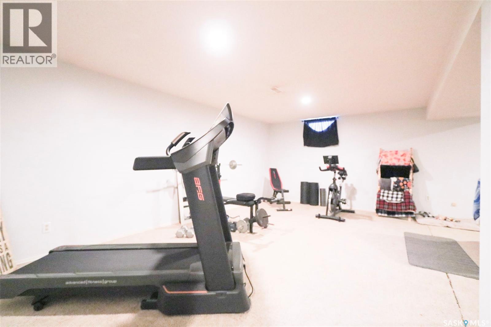 91 Collacott Drive, Yorkton, SK - Indoor Photo Showing Gym Room