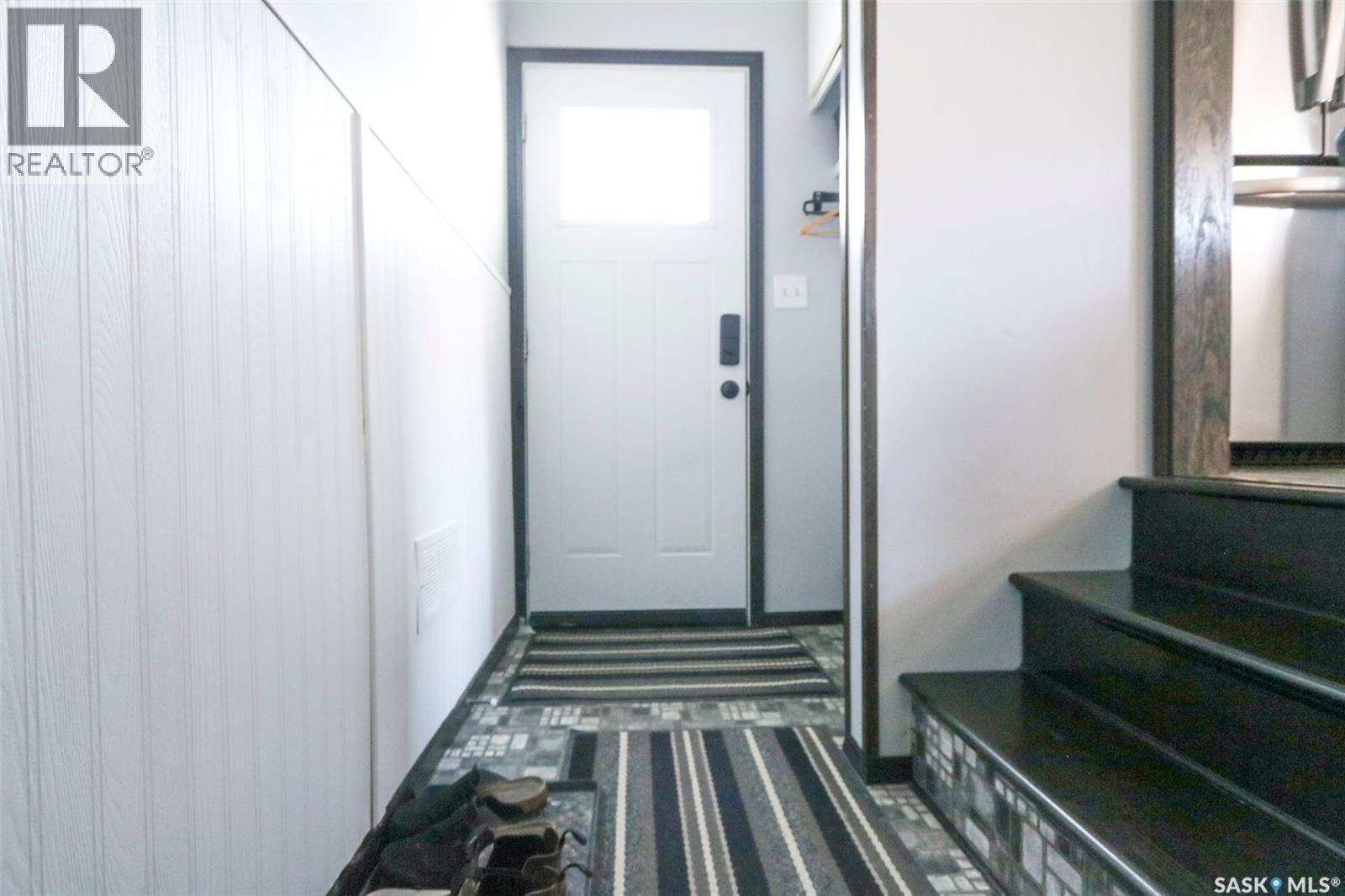 91 Collacott Drive, Yorkton, SK - Indoor Photo Showing Other Room