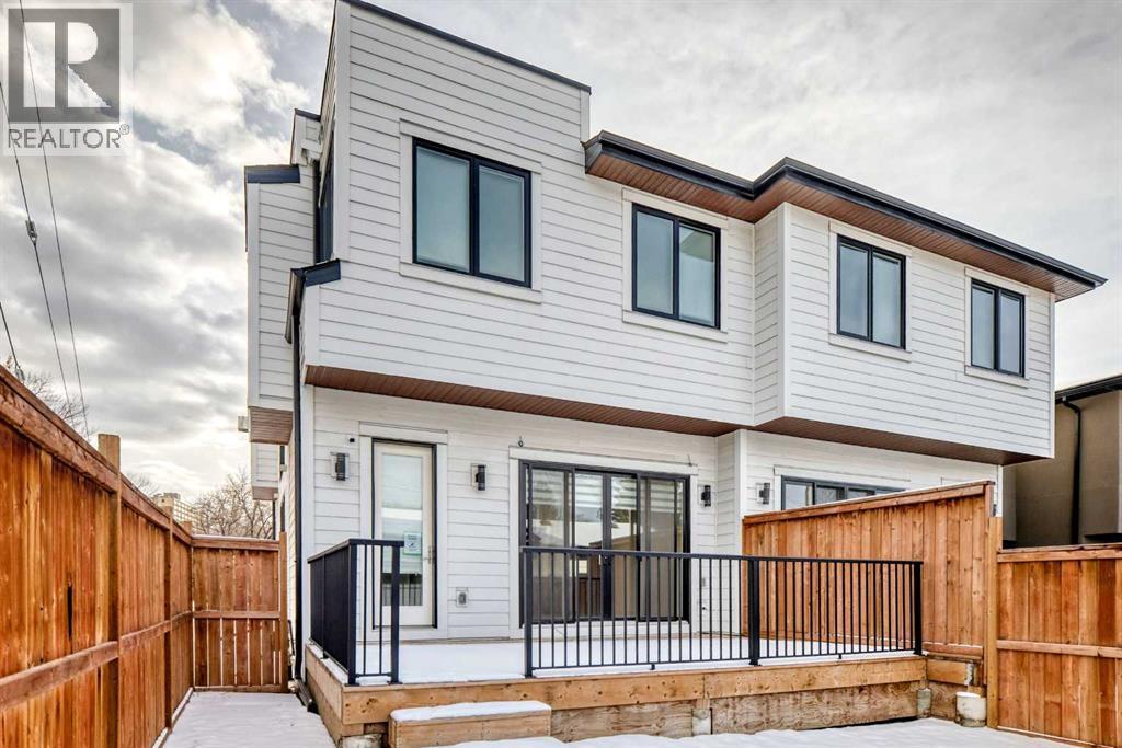 923 36A Street Nw, Calgary, AB - Outdoor With Exterior