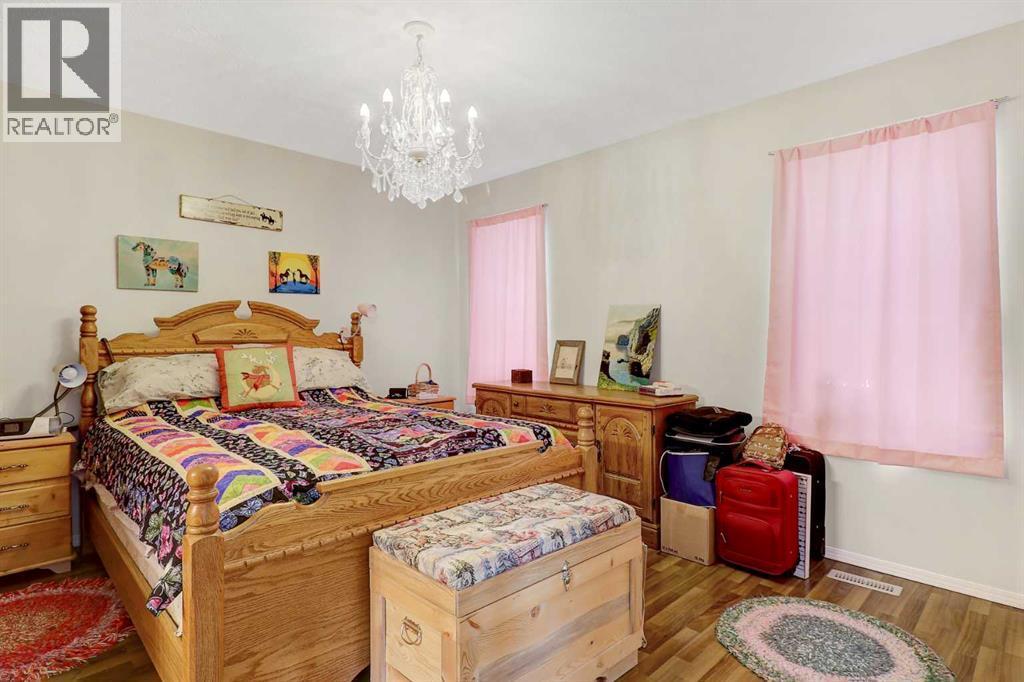 706 7 Street, Beaverlodge, AB - Indoor Photo Showing Bedroom