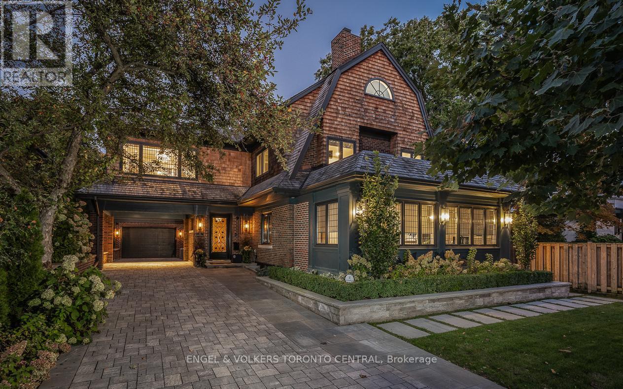 Spectacular Reno in the heart of Toronto - 1 Bryce Avenue, Toronto, ON - Outdoor