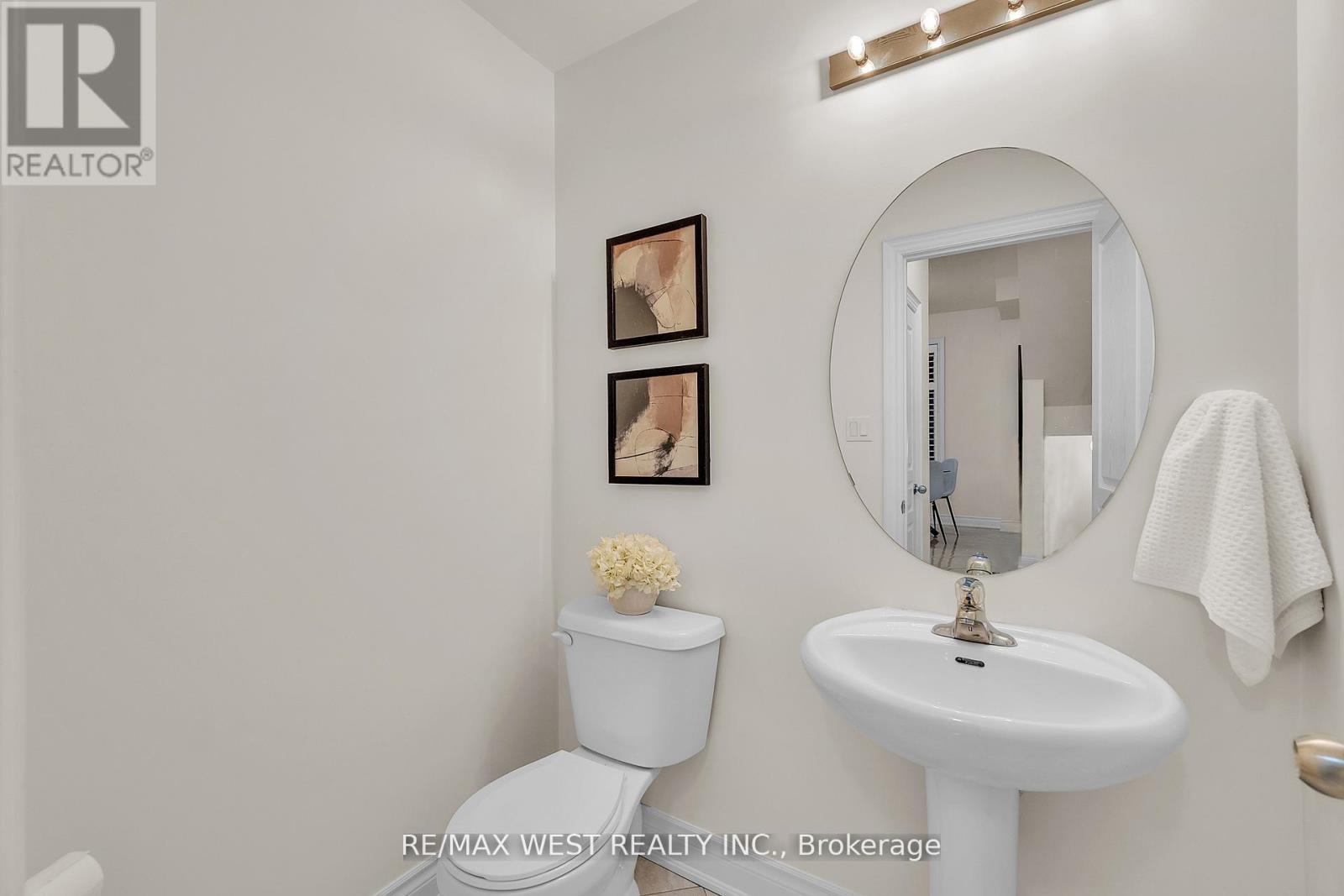 79 Algoma Drive, Vaughan, ON - Indoor Photo Showing Bathroom