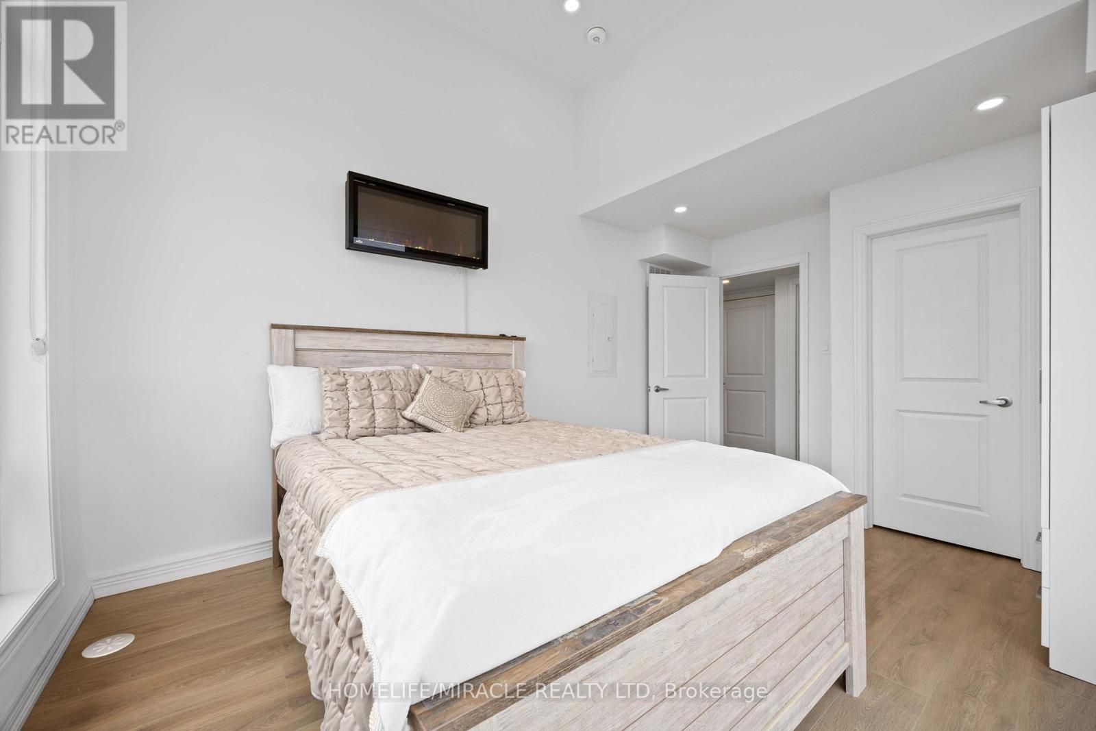 104 - 9470 The Gore Road, Brampton, ON - Indoor Photo Showing Bedroom