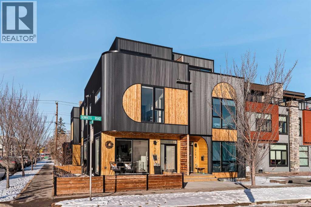 1940 Bowness Road Nw, Calgary, AB - Outdoor