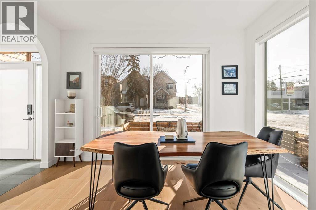 1940 Bowness Road Nw, Calgary, AB - Indoor Photo Showing Other Room