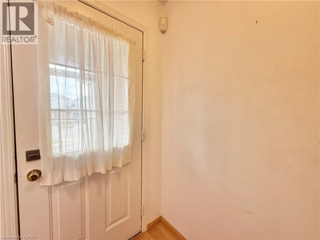 63 Jordan Drive, Cambridge, ON - Indoor