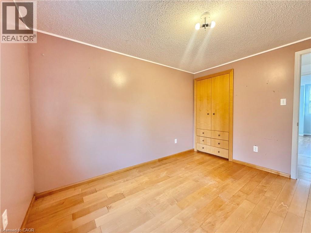 63 Jordan Drive, Cambridge, ON - Indoor Photo Showing Other Room