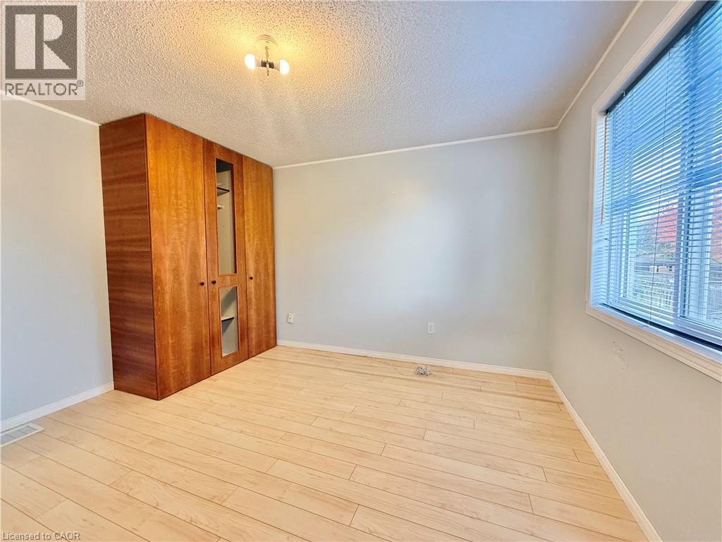 63 Jordan Drive, Cambridge, ON - Indoor Photo Showing Other Room