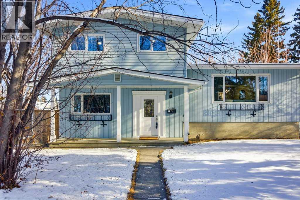 3703 Valdes Place Nw, Calgary, AB - Outdoor