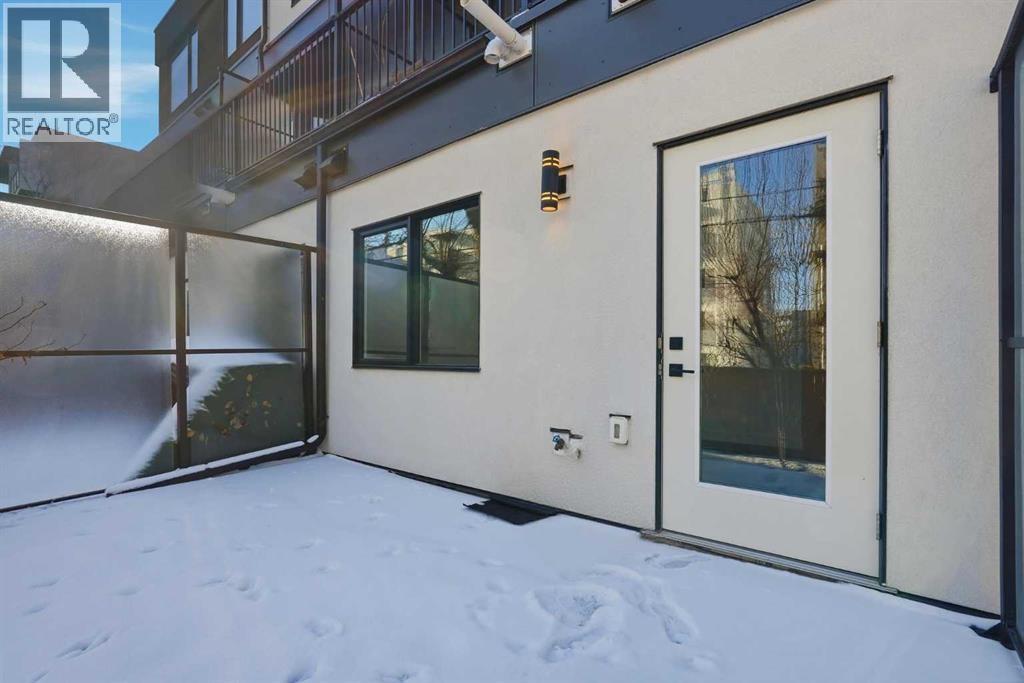 2104 17A Street Sw, Calgary, AB - Outdoor With Balcony With Exterior