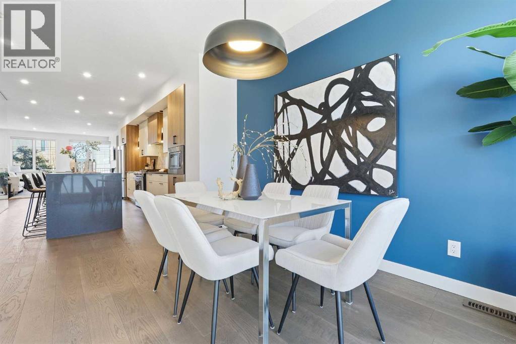 2104 17A Street Sw, Calgary, AB - Indoor Photo Showing Dining Room