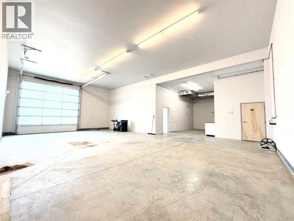 Unit B - 5302 50 Avenue, Athabasca, AB