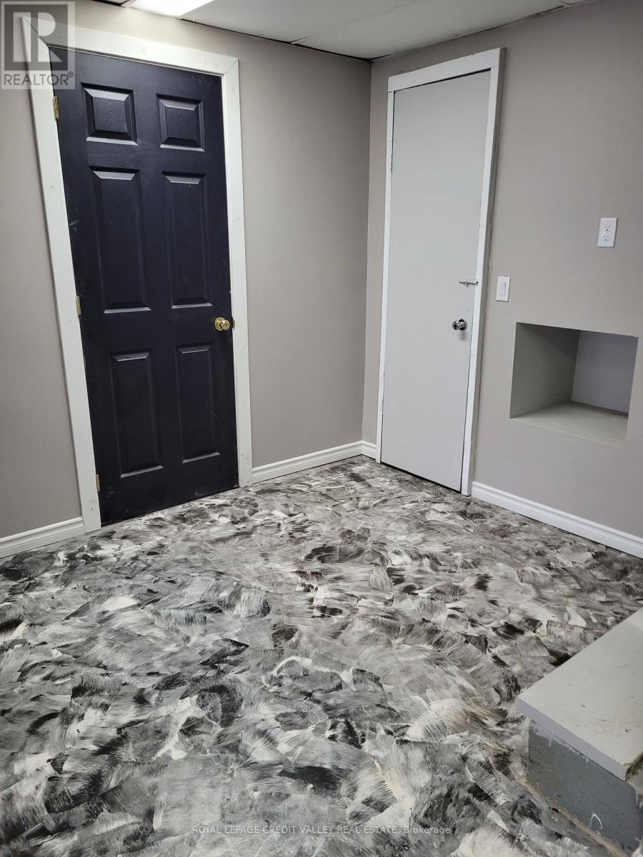 105 Hastings Street N, Bancroft, ON