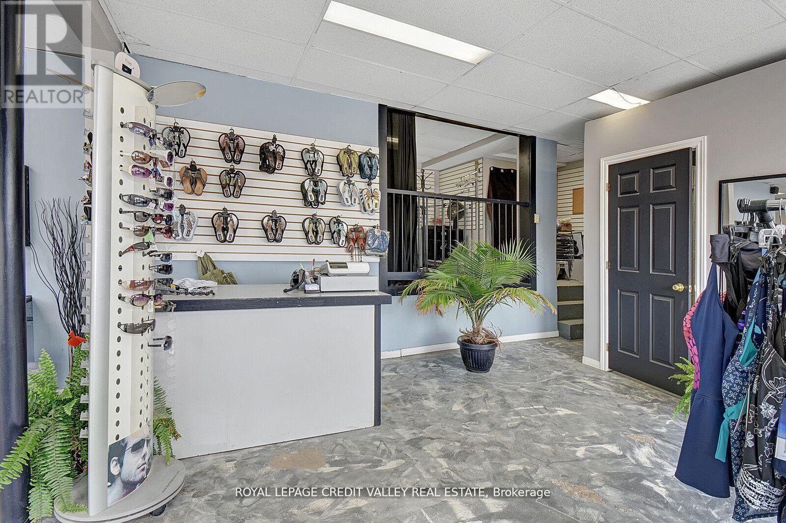 105 Hastings Street N, Bancroft, ON