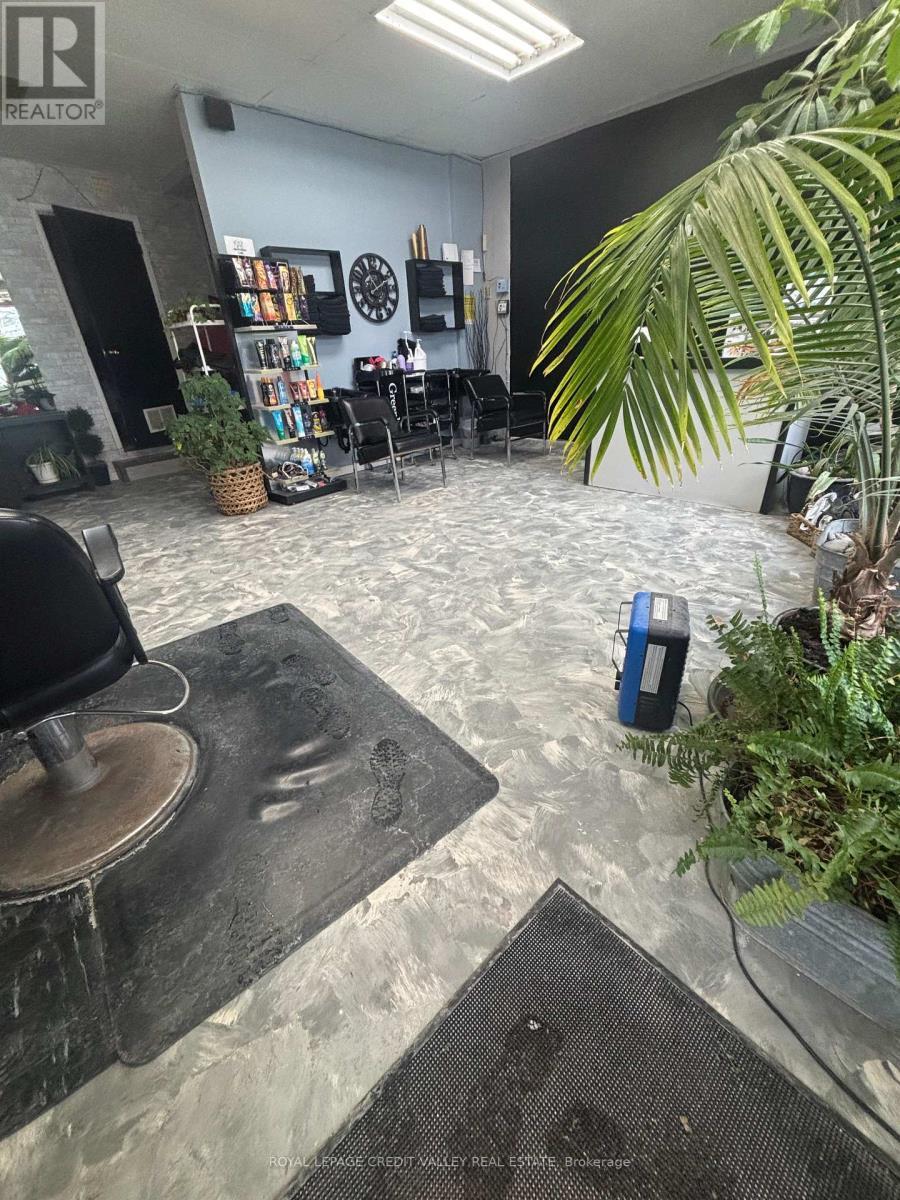 105 Hastings Street N, Bancroft, ON