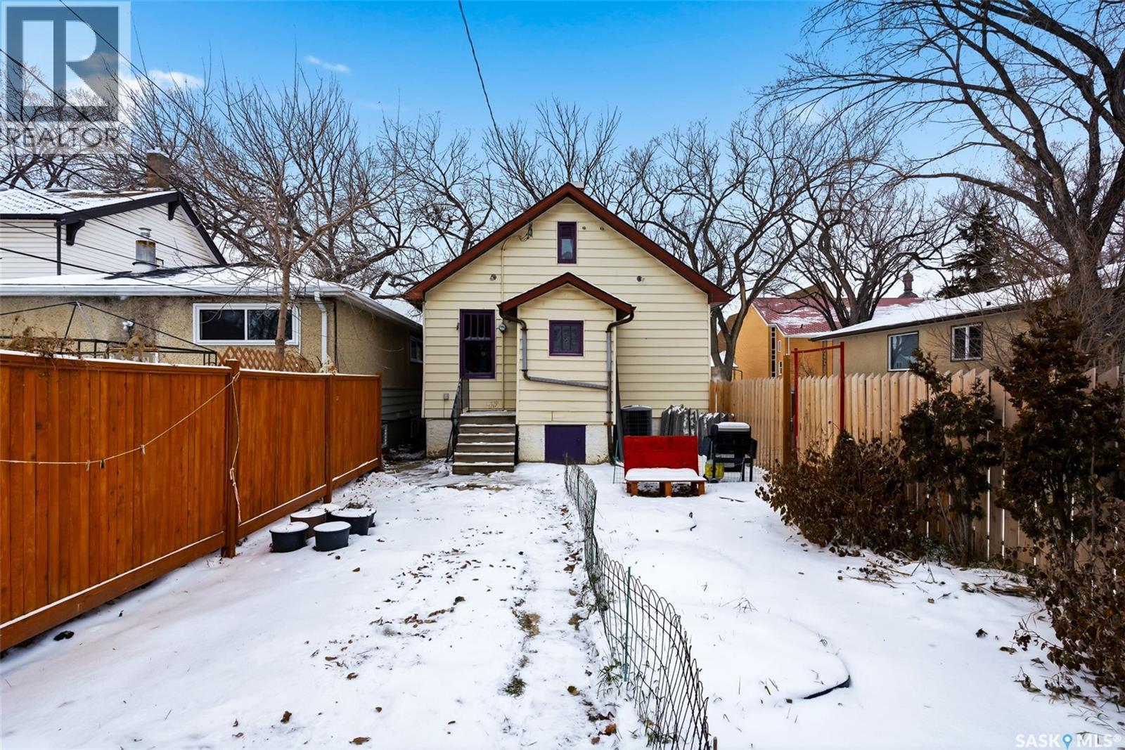 1929 Toronto Street, Regina, SK - Outdoor