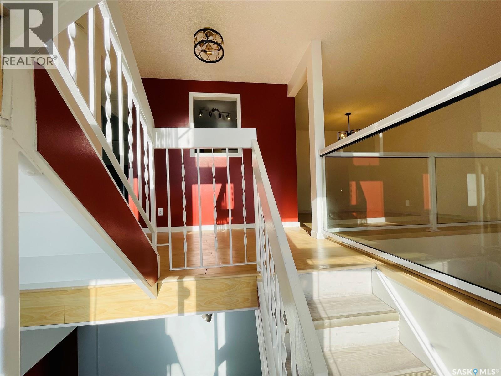 5026 10Th Avenue, Regina, SK - Indoor Photo Showing Other Room