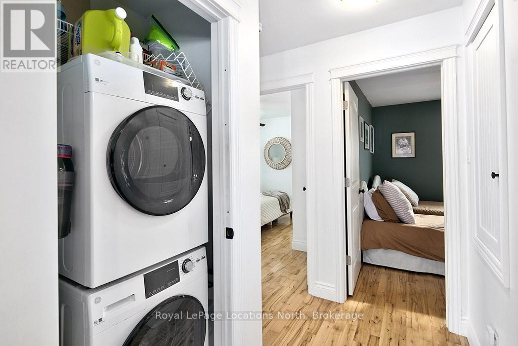 176 Semple Lane, Grey Highlands, ON - Indoor Photo Showing Laundry Room
