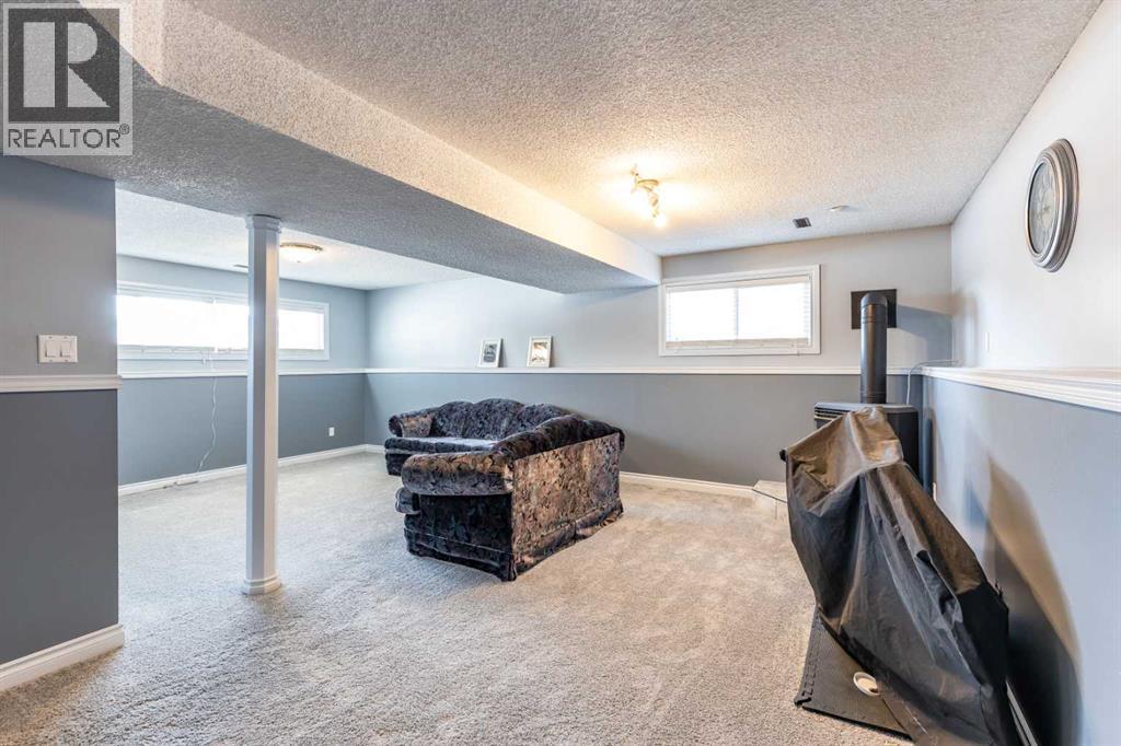 52 Ross Haven Way Se, Medicine Hat, AB - Indoor