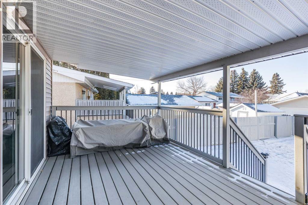 52 Ross Haven Way Se, Medicine Hat, AB - Outdoor With Deck Patio Veranda With Exterior