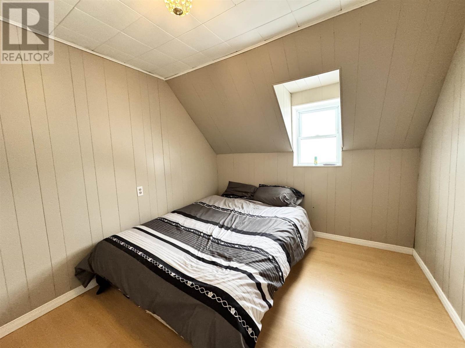 73 Lansdowne St S, Chapleau, ON - Indoor Photo Showing Bedroom