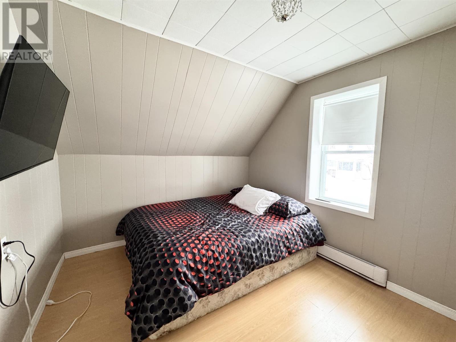 73 Lansdowne St S, Chapleau, ON - Indoor Photo Showing Bedroom