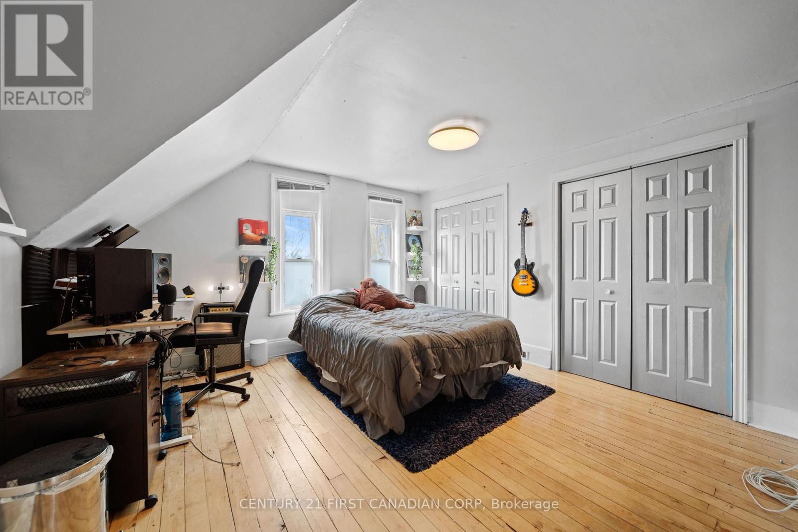 6168 William Street, Lucan Biddulph (Lucan), ON - Indoor Photo Showing Bedroom