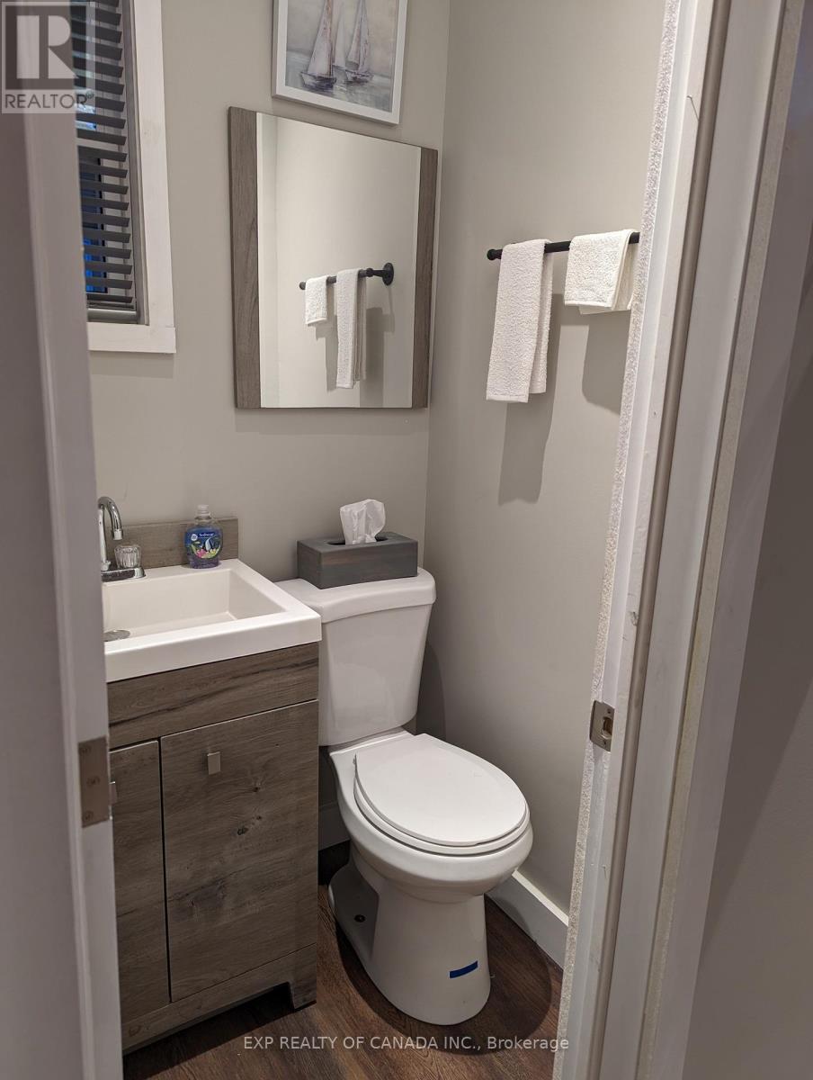 Seasonal running water (no hot water tank) - Lot 9 Martin Road, Timmins (Tctdar Outside), ON - Indoor Photo Showing Bathroom