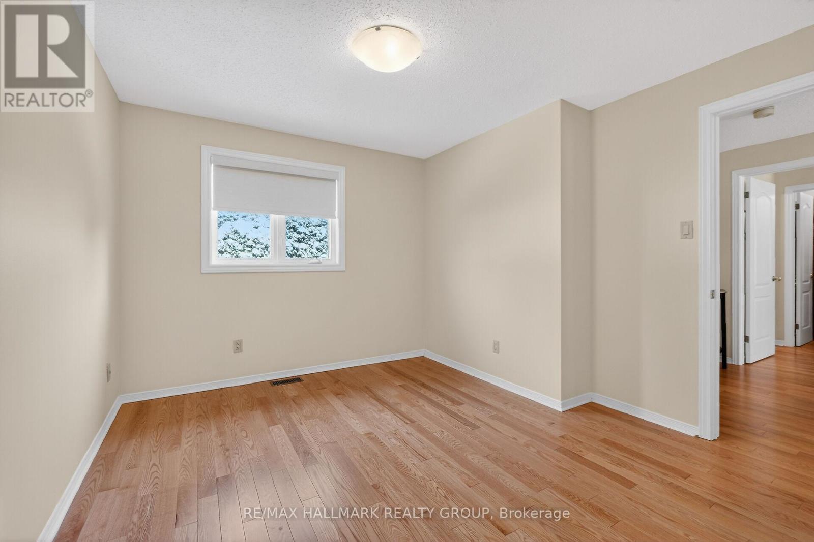 1715 Hunters Run Drive, Ottawa, ON - Indoor Photo Showing Other Room