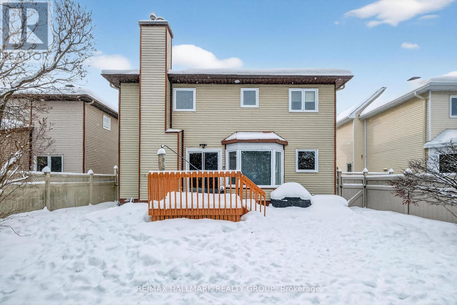 1715 Hunters Run Drive, Ottawa, ON - Outdoor With Exterior