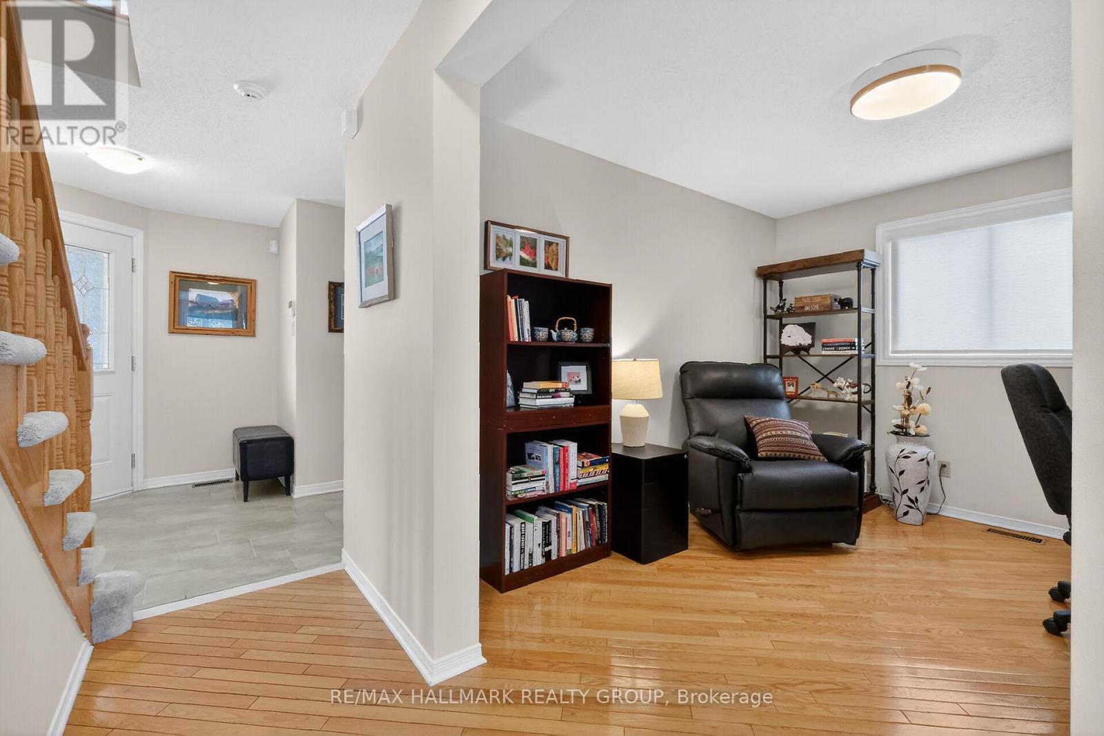 1715 Hunters Run Drive, Ottawa, ON - Indoor Photo Showing Other Room