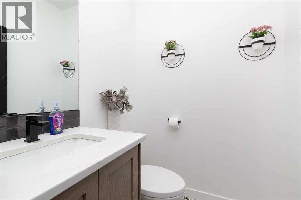 344 Rivergrove Chase W, Lethbridge, AB - Indoor Photo Showing Bathroom