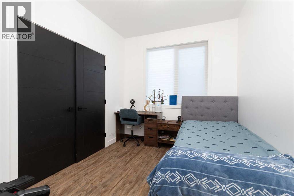 344 Rivergrove Chase W, Lethbridge, AB - Indoor Photo Showing Bedroom