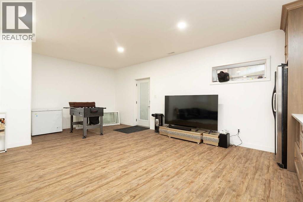 344 Rivergrove Chase W, Lethbridge, AB - Indoor