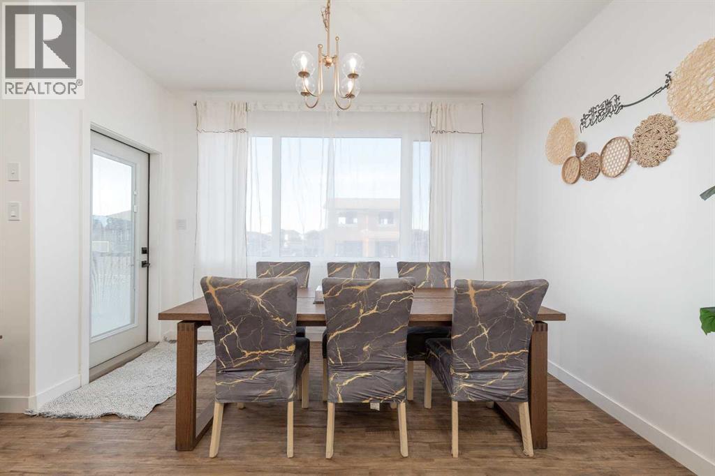 344 Rivergrove Chase W, Lethbridge, AB - Indoor Photo Showing Dining Room