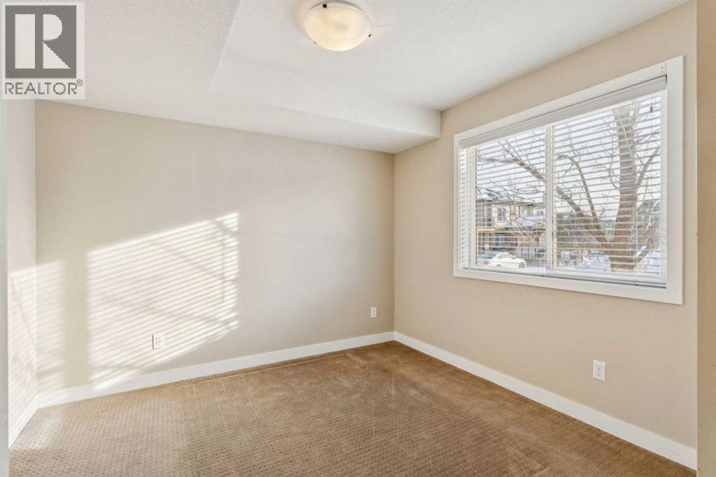 4102, 2781 Chinook Winds Drive Sw, Airdrie, AB - Indoor Photo Showing Other Room