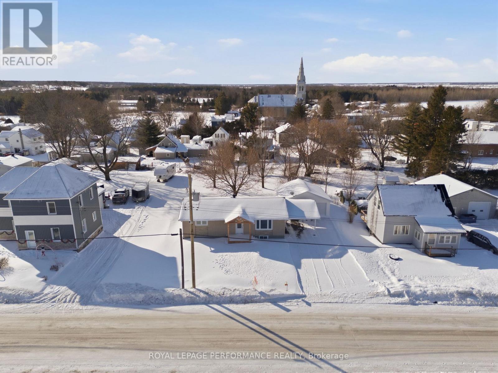 2140 Valley Street, North Stormont, ON - Outdoor With View