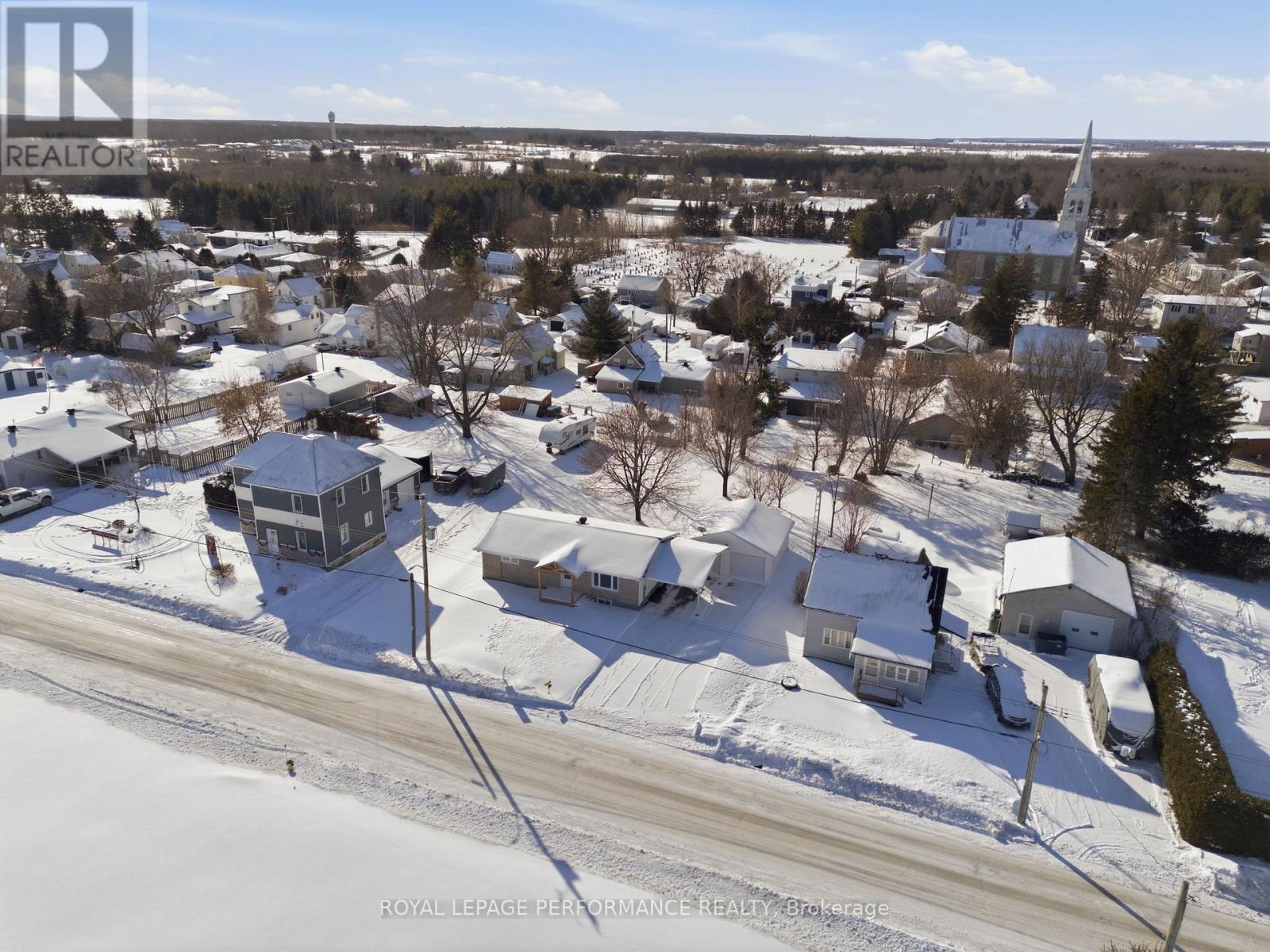 2140 Valley Street, North Stormont, ON - Outdoor With View