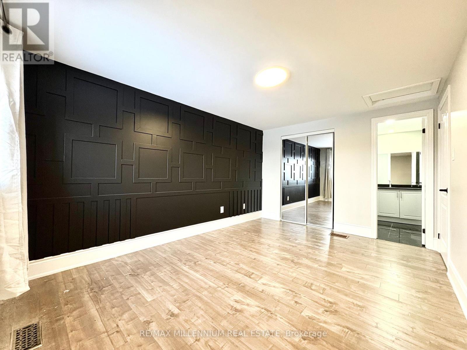 28 Hendricks Crescent, Brampton, ON - Indoor Photo Showing Other Room