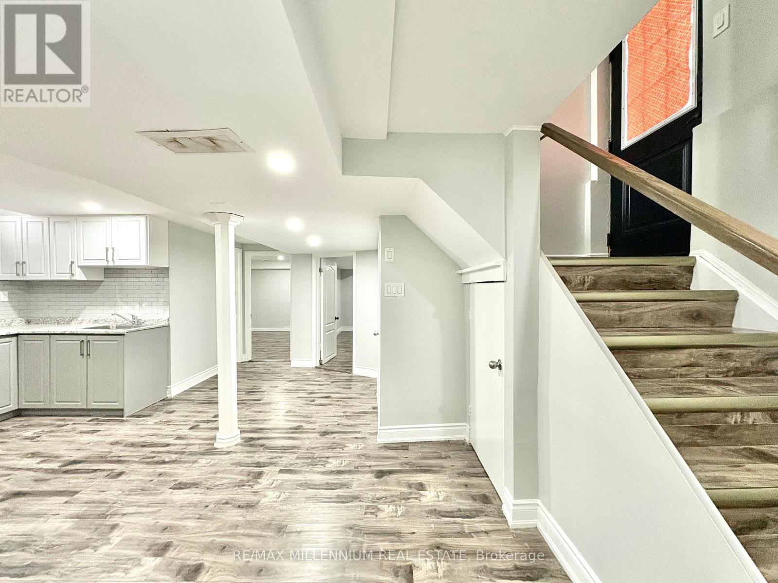 28 Hendricks Crescent, Brampton, ON - Indoor