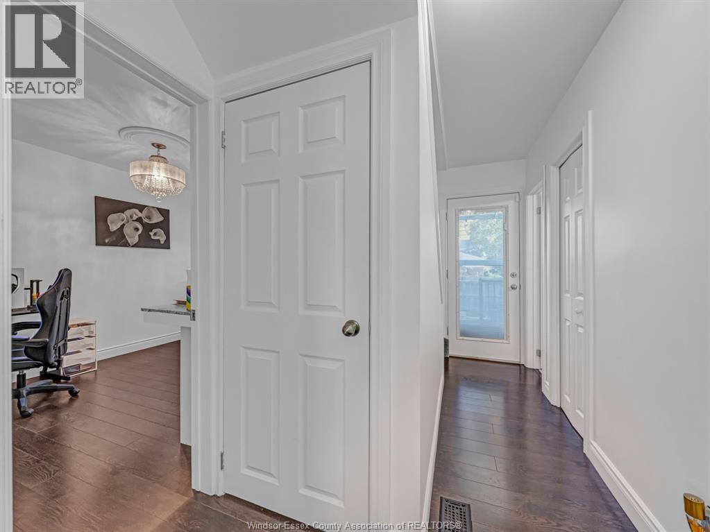 1596 Olive Road, Windsor, ON - Indoor Photo Showing Other Room
