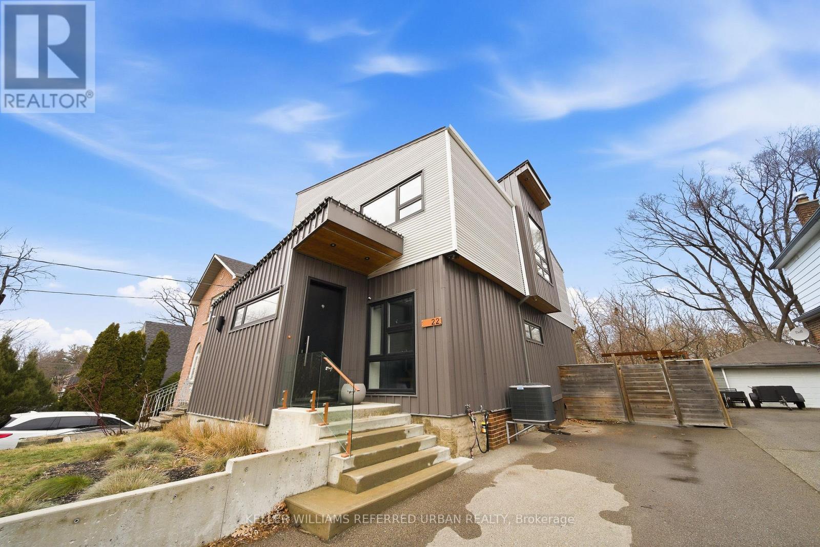 22 Daniels Street, Toronto, ON - Outdoor